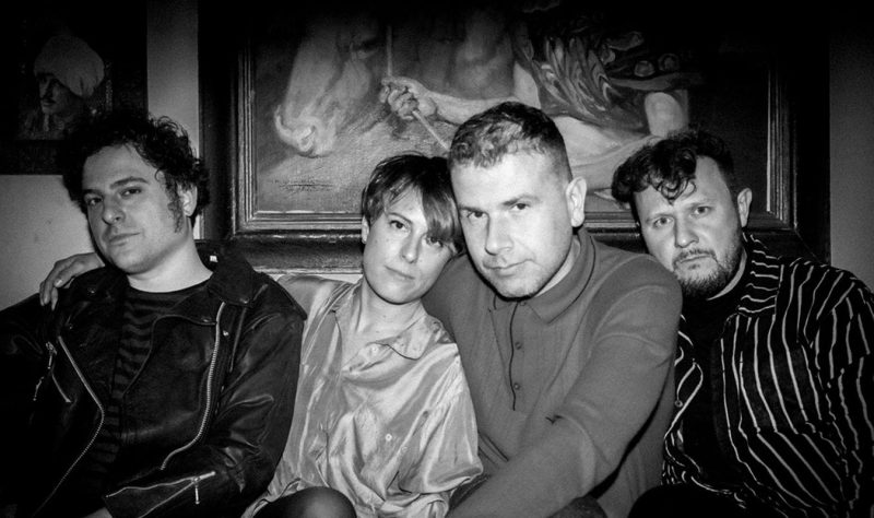 Triángulo de Amor Bizarro anuncian nuevo álbum