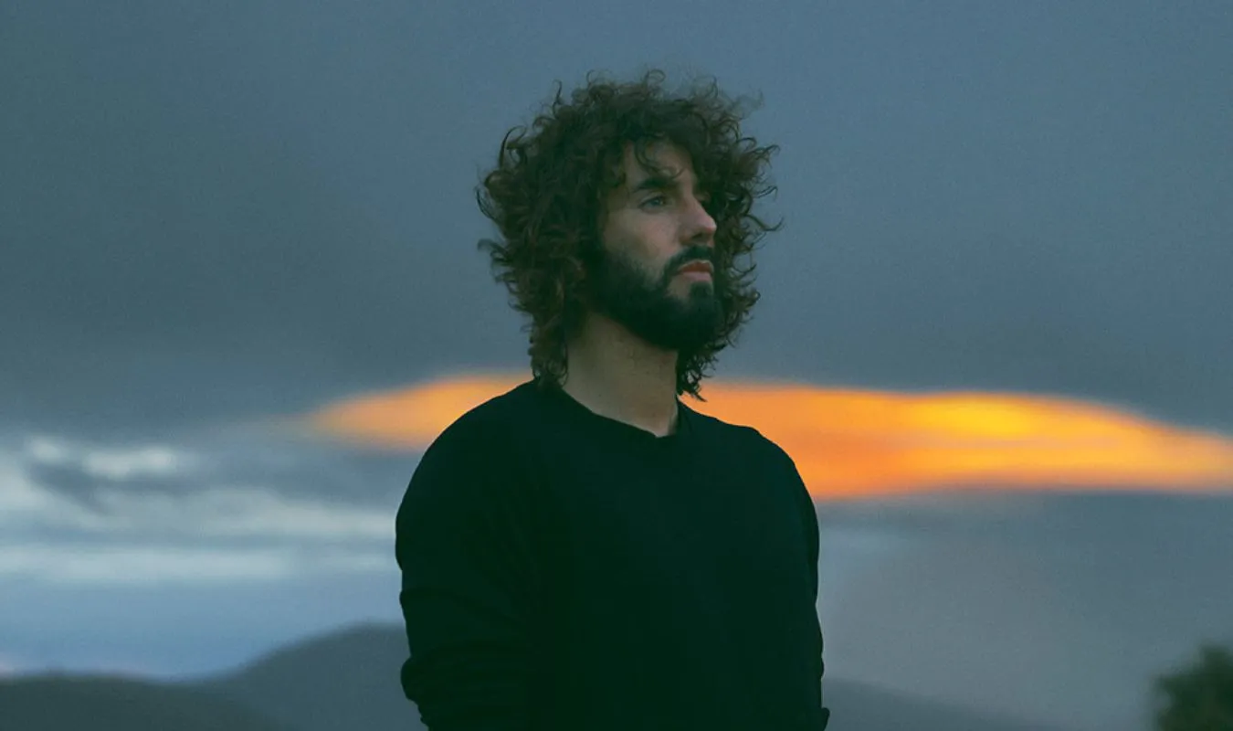 Mikel Izal anuncia el fin de gira con "El miedo y el paraíso"