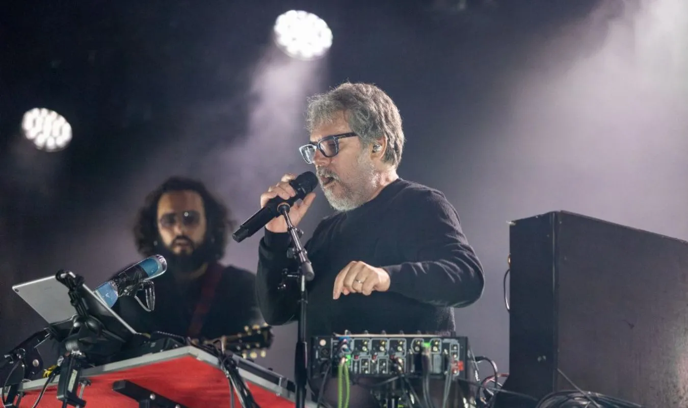 Crónica Iván Ferreiro en las Noches del Botánico: De la Trinchera Pop al futuro del pop 