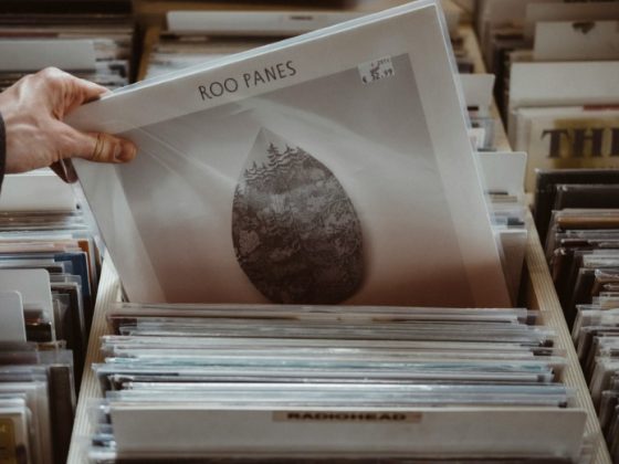 Las mejores ideas de regalos navideños para fans del indie y el rock 7