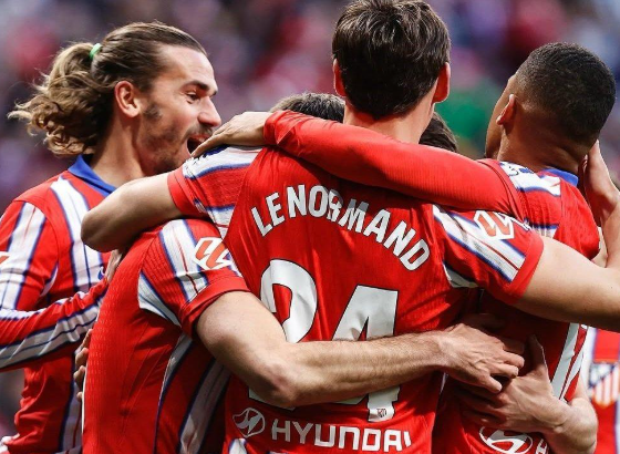 Los jugadores mejor pagados del Atlético de Madrid en la temporada 2024/25 25