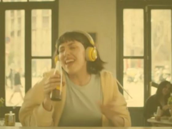 Canción anuncio Cacaolat 2025 5 Canción del anuncio de Swarovski