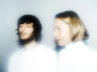 Rufus T. Firefly en el Tributo a Triángulo de Amor Bizarro 4 Rufus T. Firefly en el Tributo a Triángulo de Amor Bizarro