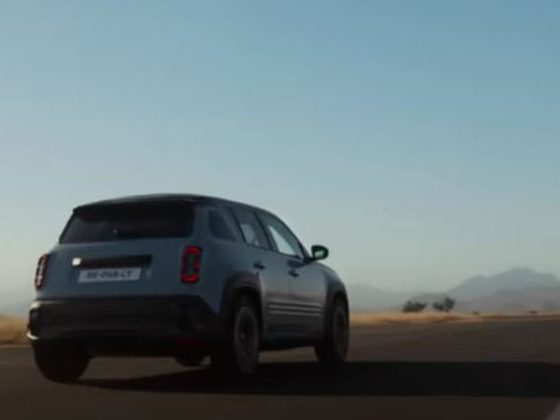 Música y canción del anuncio Renault 4 E-Tech 2025 9