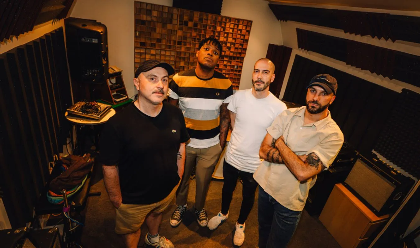 Parquesvr tiene nuevo single, Bukele o bukkake