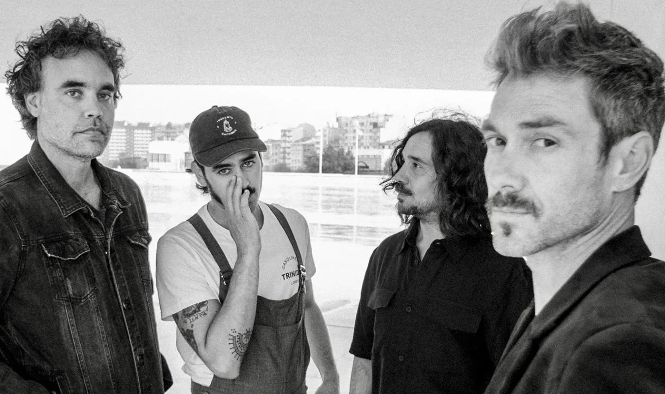 La Sonrisa de Julia regresa con nuevo single, Enemigo 1 La Sonrisa de Julia regresa con nuevo single, Enemigo