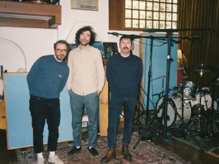 Mujeres hacen del paso del tiempo algo “Alucinante” 3 Mujeres hacen del paso del tiempo algo “Alucinante”