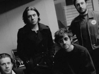 Arctic Monkeys publican nuevo single, Opening Night 4 Arctic Monkeys publican nuevo single, Opening Night