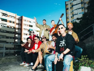 La Pegatina vuelven con nuevo single, Siempre nos tienes aquí 3 La Pegatina vuelven con nuevo single, Siempre nos tienes aquí