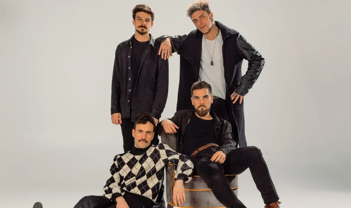 Shinova publican «Tiempo»
